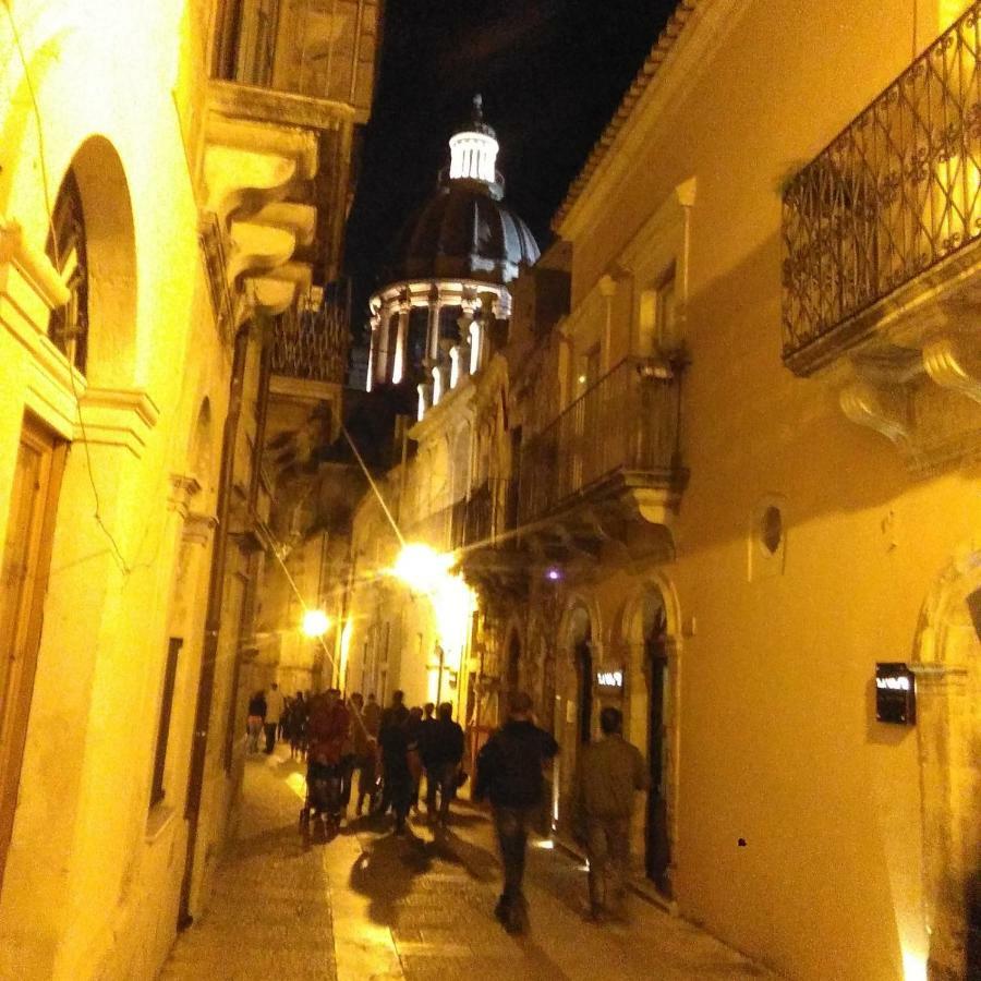 Itinerario Barocco Apartment Ragusa Ibla - Eleganza E Comfort Nel Cuore Del Barocco Siciliano Ngoại thất bức ảnh